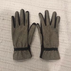 NWOT - Gloves